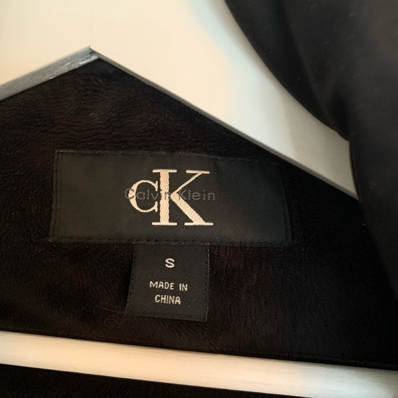 Calvin Klein black down-filled winter coat - Picture 5 of 7